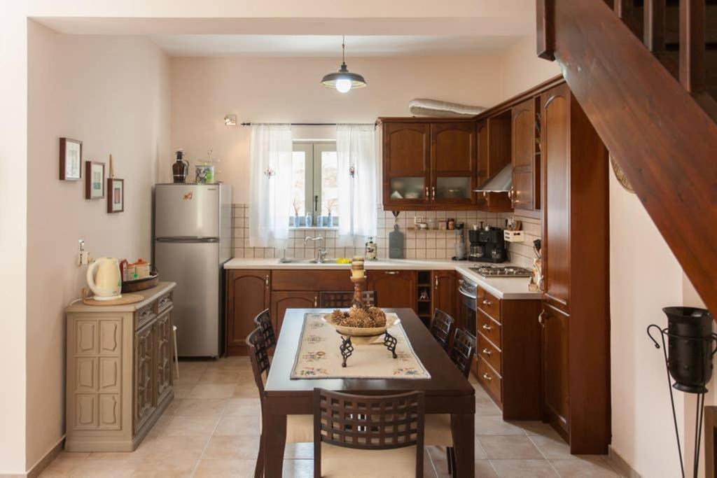 Nikolis Vacation House Vrísai المظهر الخارجي الصورة