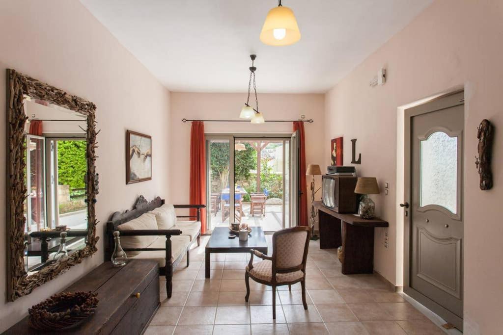 Nikolis Vacation House Vrísai المظهر الخارجي الصورة