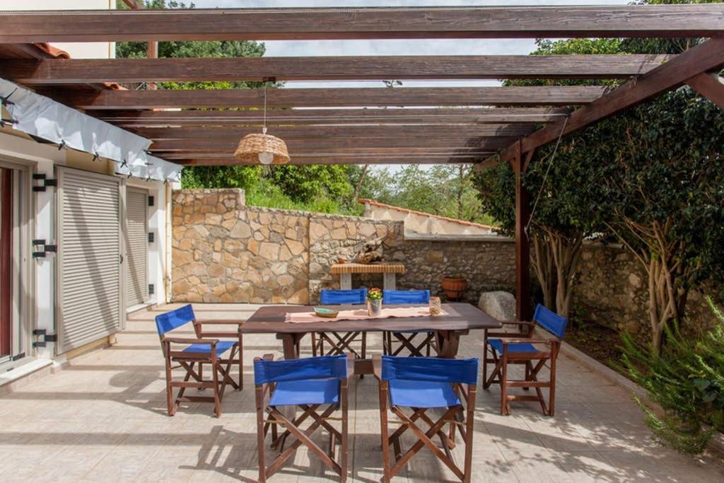 Nikolis Vacation House Vrísai المظهر الخارجي الصورة